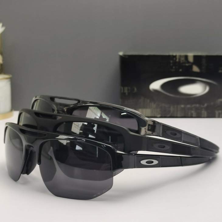Picture of Oakley Sunglasses _SKUfw66123957fw